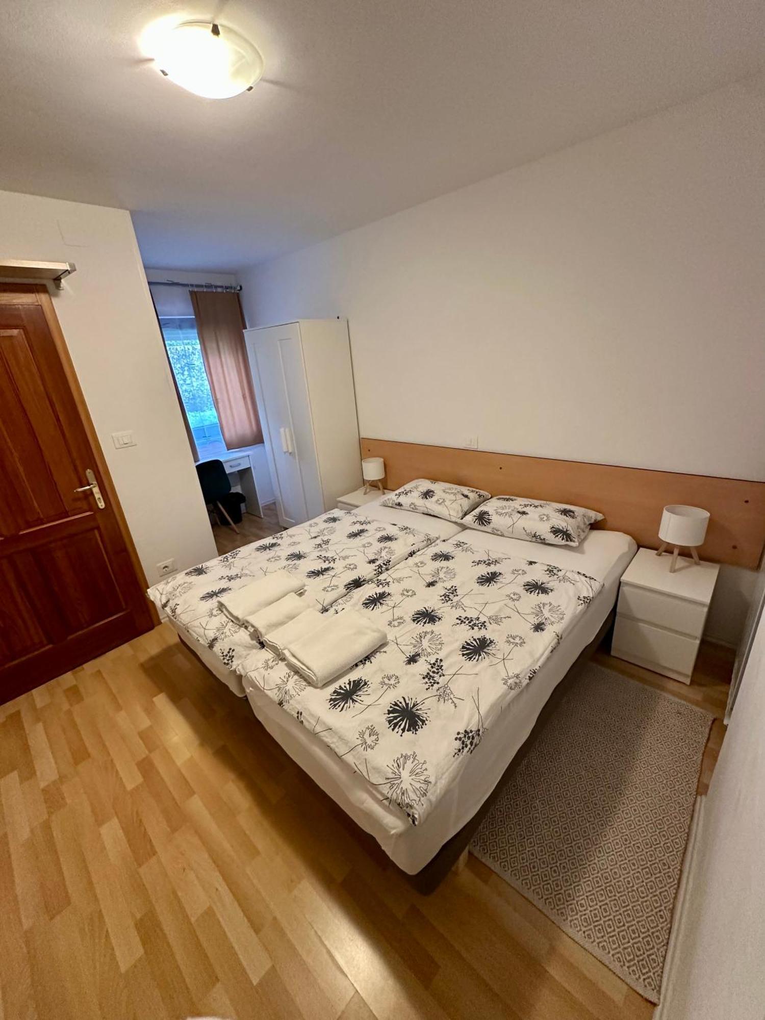 Apartments And Rooms Tajcr 博维茨 外观 照片